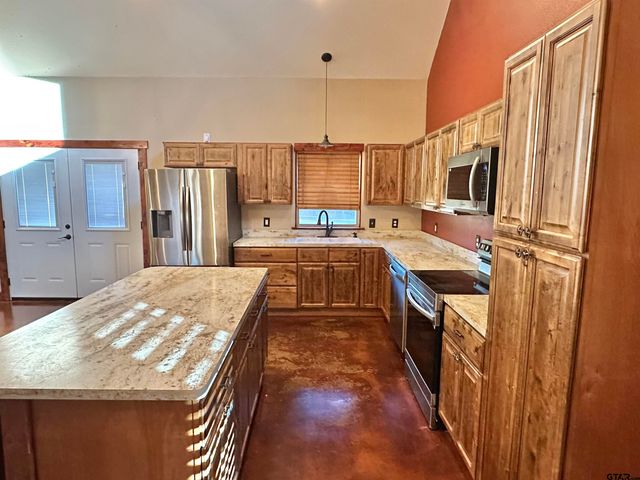 827 CR 3808, Bullard, TX 75757