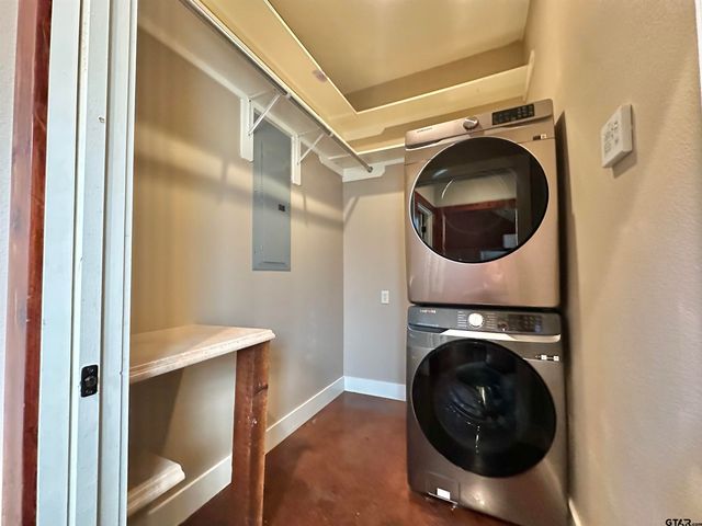 827 CR 3808, Bullard, TX 75757