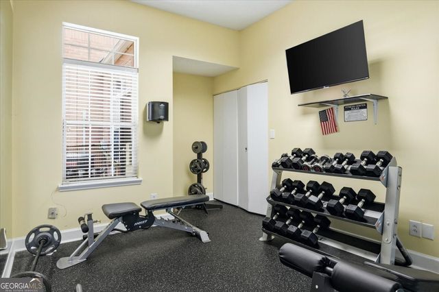 3069 Chastain Park Court NE, Atlanta, GA 30342