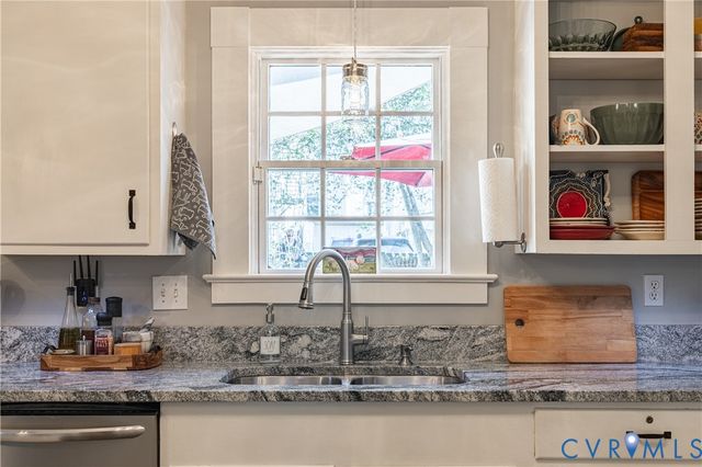 517 N 24th St, Richmond, VA 23223