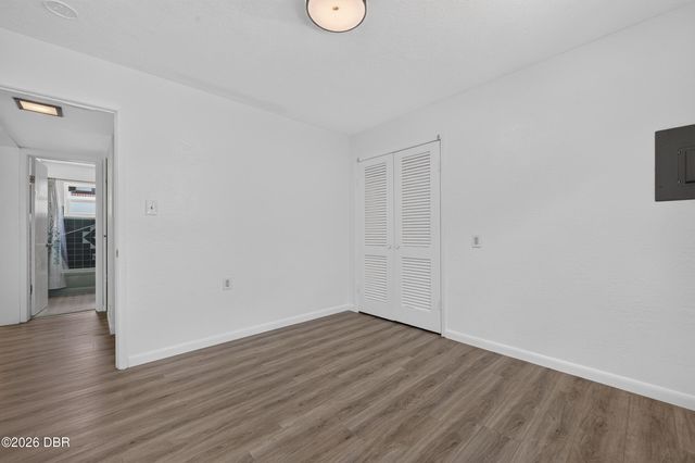 240 Hartford Avenue, Daytona Beach, FL 32118