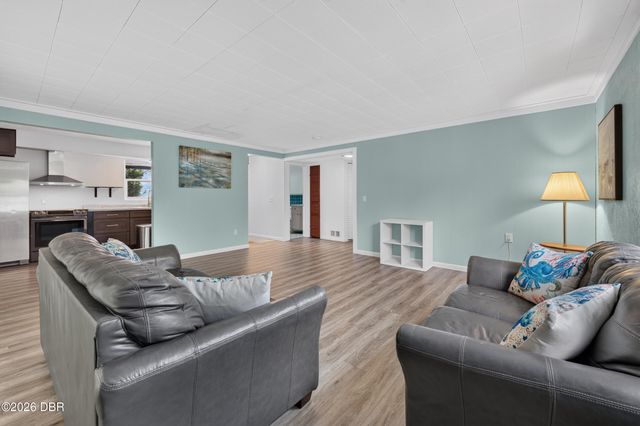 240 Hartford Avenue, Daytona Beach, FL 32118
