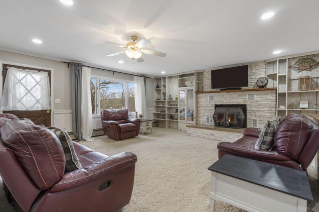 213 Webb Road, Branson West, MO 65737