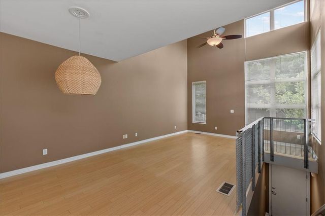 3983 PENNSYLVANIA Avenue, Kansas City, MO 64111