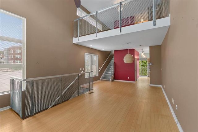 3983 PENNSYLVANIA Avenue, Kansas City, MO 64111