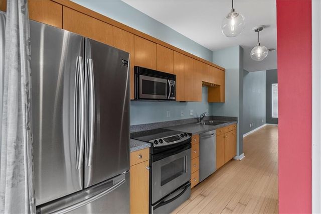 3983 PENNSYLVANIA Avenue, Kansas City, MO 64111