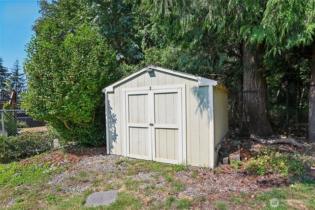 332 S 314th Place, Federal Way, WA 98003