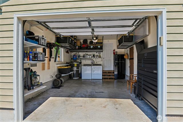 332 S 314th Place, Federal Way, WA 98003