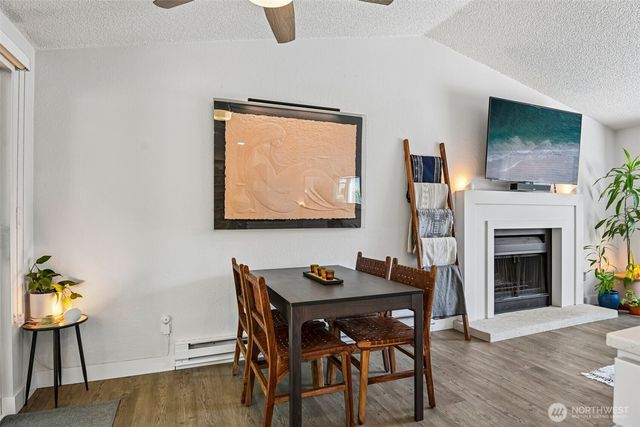 332 S 314th Place, Federal Way, WA 98003