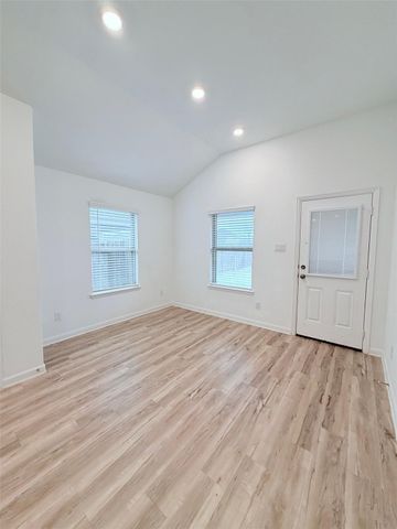 3335 Paddock Landing Street, Richmond, TX 77406