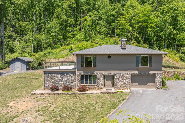 250 Lynn Cove Road, Asheville, NC 28804