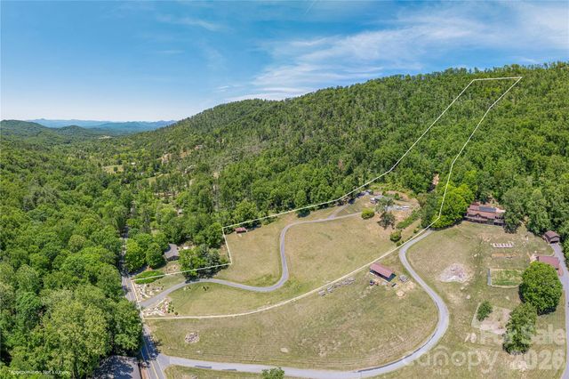 250 Lynn Cove Road, Asheville, NC 28804