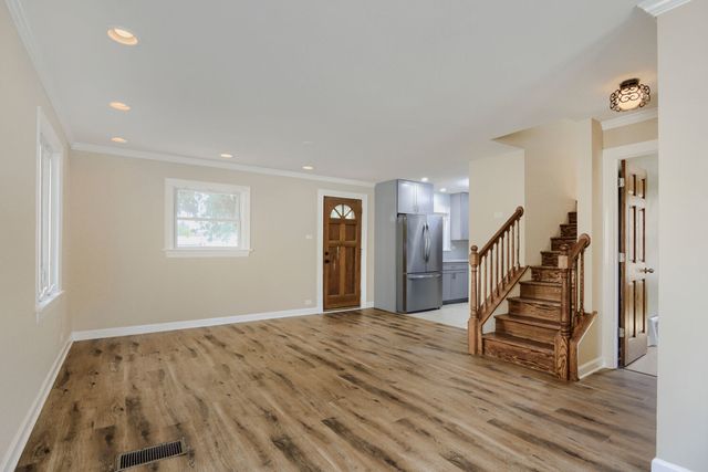 11012 S Springfield Avenue, Chicago, IL 60655