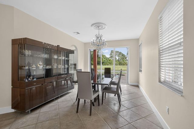 1724 Annandale Circle, Royal Palm Beach, FL 33411