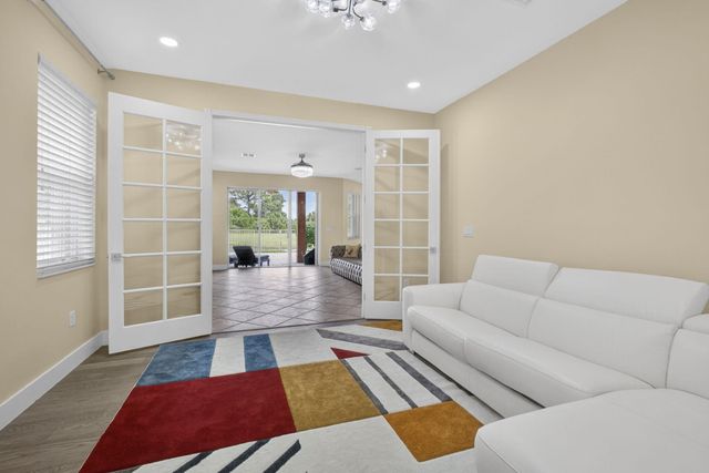 1724 Annandale Circle, Royal Palm Beach, FL 33411