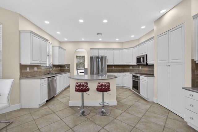 1724 Annandale Circle, Royal Palm Beach, FL 33411