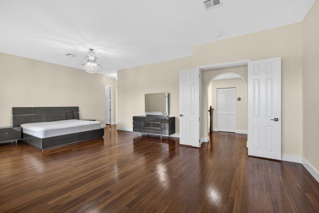 1724 Annandale Circle, Royal Palm Beach, FL 33411