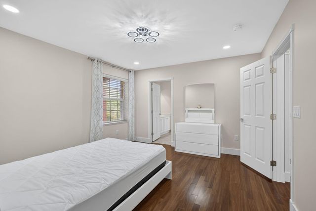 1724 Annandale Circle, Royal Palm Beach, FL 33411