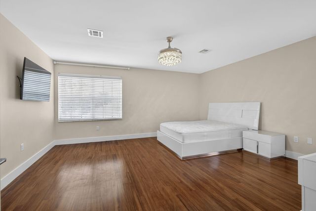 1724 Annandale Circle, Royal Palm Beach, FL 33411