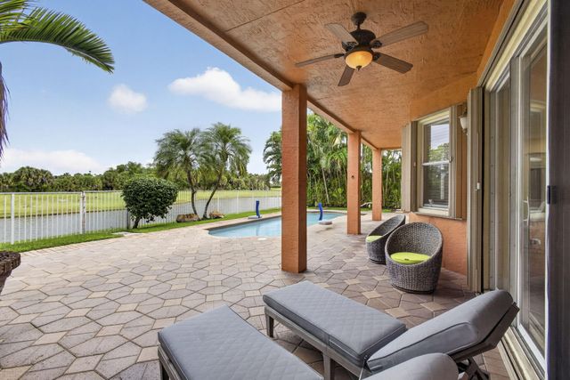 1724 Annandale Circle, Royal Palm Beach, FL 33411