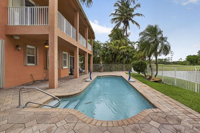 1724 Annandale Circle, Royal Palm Beach, FL 33411