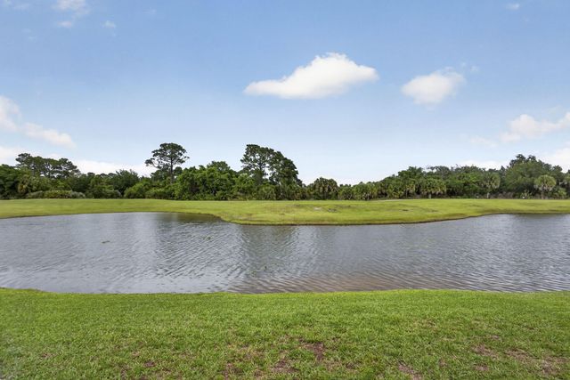 1724 Annandale Circle, Royal Palm Beach, FL 33411