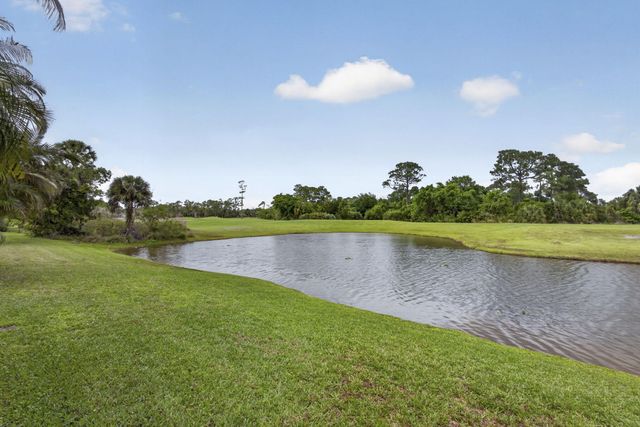 1724 Annandale Circle, Royal Palm Beach, FL 33411