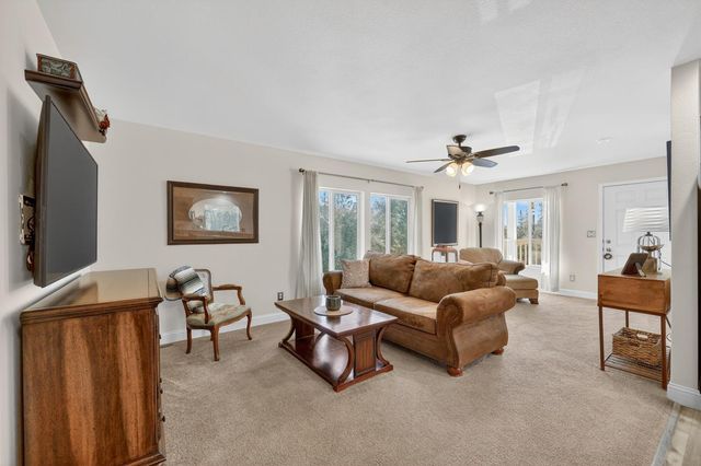 12114 Wolf Rd, Grass Valley, CA 95949