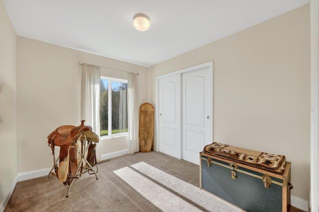 12114 Wolf Rd, Grass Valley, CA 95949