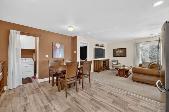 12114 Wolf Rd, Grass Valley, CA 95949