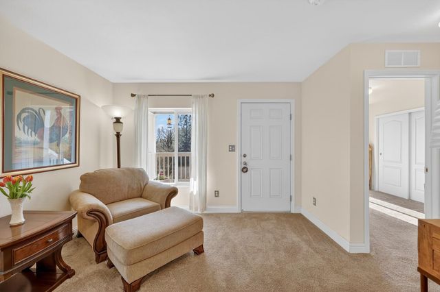 12114 Wolf Rd, Grass Valley, CA 95949