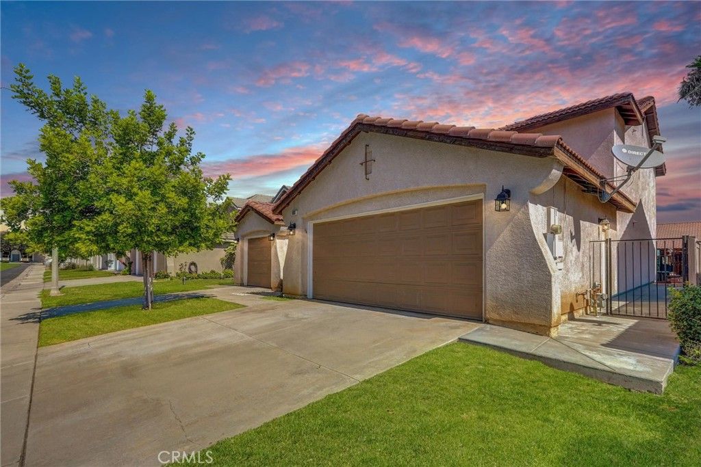 833 Pheasant Street, Corona, CA 92881 — photo 3