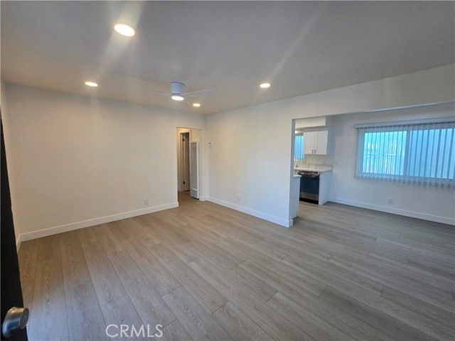 225 7th Street 3, Huntington Beach, CA 92648