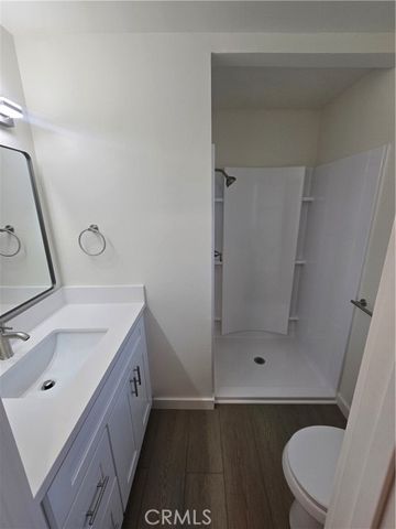 225 7th Street 3, Huntington Beach, CA 92648