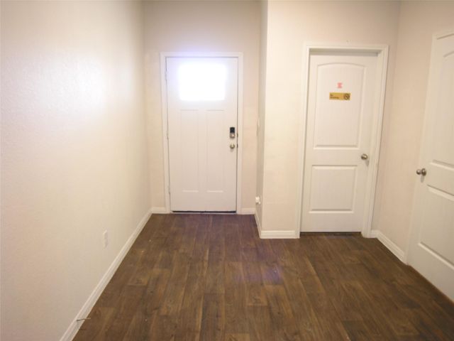 13700 Dismuke DR, Manor, TX 78653