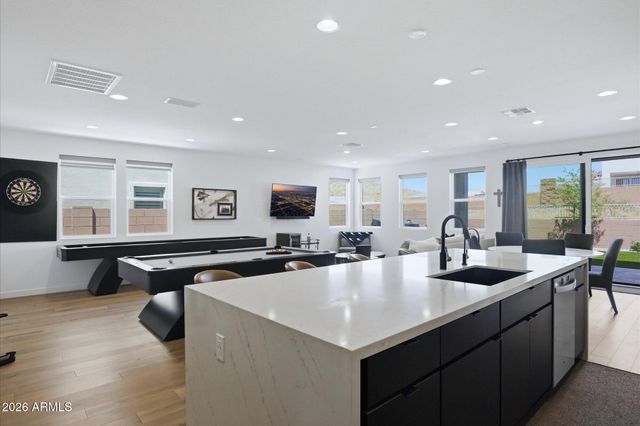 7398 W Bent Tree Drive, Peoria, AZ 85383