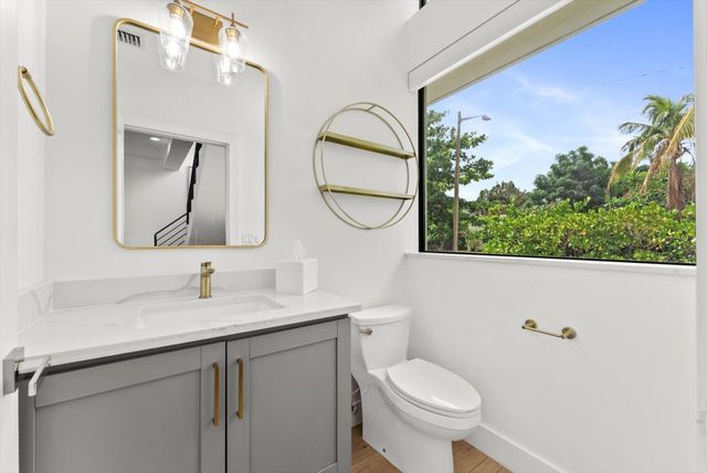 509 38th Street, West Palm Beach, FL 33407