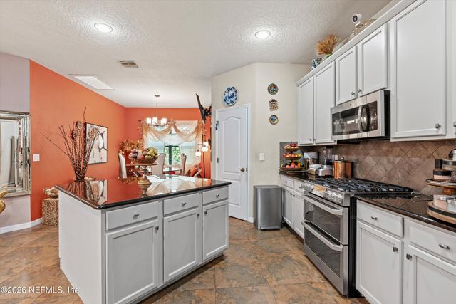 104 MOSELLE Lane, St. Johns, FL 32259