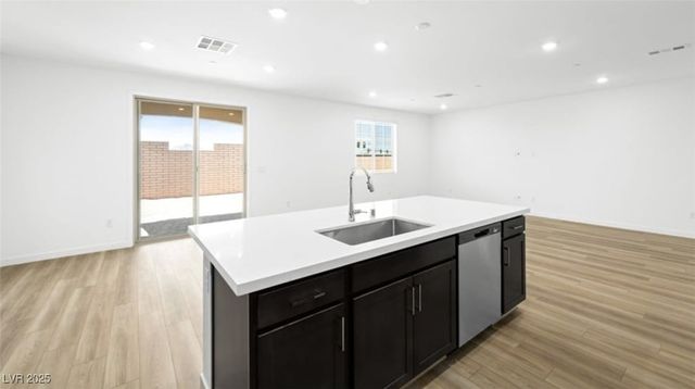 119 Tardando Avenue, Henderson, NV 89015