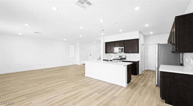 119 Tardando Avenue, Henderson, NV 89015