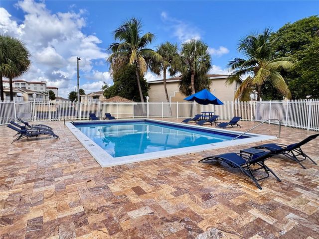 4154 NW 79th Ave 2B, Doral, FL 33166