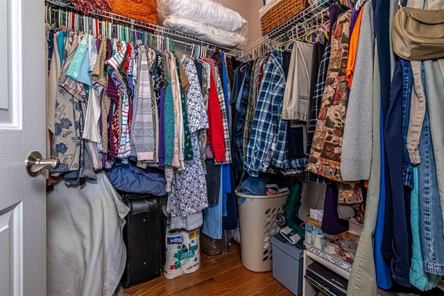 6 Stearns Ln Apt 201, Merrimack, NH 03054