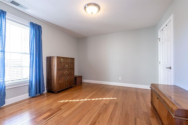 6 Stearns Ln Apt 201, Merrimack, NH 03054