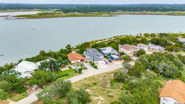2308 GLENN DR, Canyon Lake, TX 78133