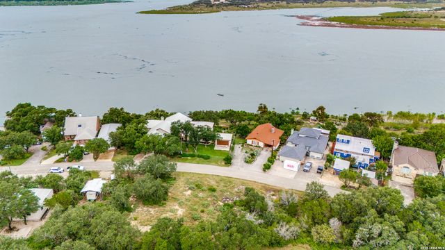 2308 GLENN DR, Canyon Lake, TX 78133