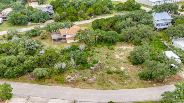 2308 GLENN DR, Canyon Lake, TX 78133