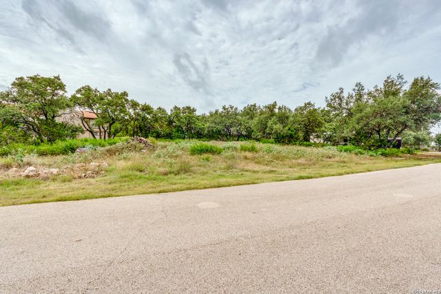 2308 GLENN DR, Canyon Lake, TX 78133