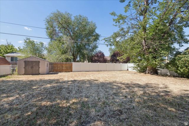 1453 STANFORD ST, Layton, UT 84041