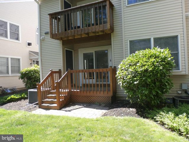36 ERASER RD, Moorestown, NJ 08057