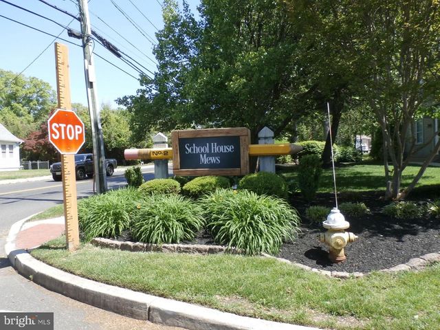 36 ERASER RD, Moorestown, NJ 08057